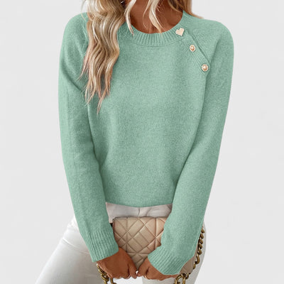 Amy – Timeless Elegance Sweater